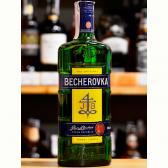 Лікер Becherovka на травах 0,35л 38% Лікери на GRADUS.MARKET. Тел: 063 6987172. Доставка, гарантія, кращі ціни!, фото2