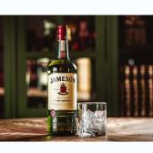 Виски Джемисон, Jameson Irish Whiskey 0,7 л 40% Бленд (Blended) в GRADUS.MARKET. Тел: 063 6987172. Доставка, гарантия, лучшие цены!, фото2