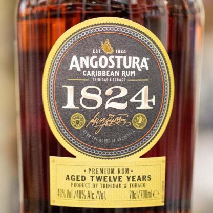 Ром Angostura 1824 12 лет выдержки 0,7л 40% Ром в GRADUS.MARKET. Тел: 063 6987172. Доставка, гарантия, лучшие цены!