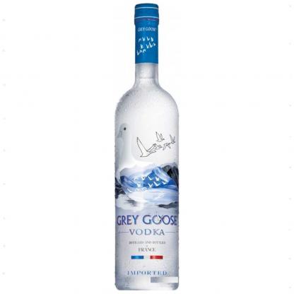 Горілка Grey Goose 0,7л 40%  Горілка класична на GRADUS.MARKET. Тел: 063 6987172. Доставка, гарантія, кращі ціни!