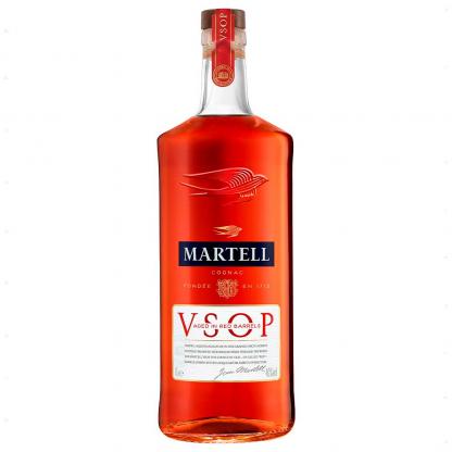 Коньяк Martell V. S. O. P. 1 л 40% в подарунковій упаковці Алкоголь і слабоалкогольні напої на GRADUS.MARKET. Тел: 063 6987172. Доставка, гарантія, кращі ціни!