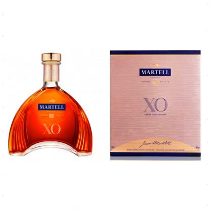 Коньяк Martell XO 0,7 л 40% в подарочной упаковке Коньяк и бренди в GRADUS.MARKET. Тел: 063 6987172. Доставка, гарантия, лучшие цены!