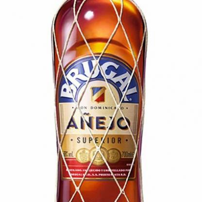 Ром доминиканский Brugal Anejo 0,7л 38% Алкоголь и слабоалкогольные напитки в GRADUS.MARKET. Тел: 063 6987172. Доставка, гарантия, лучшие цены!