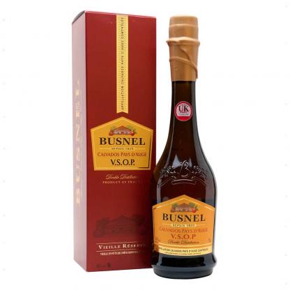 Кальвадос Busnel Pays D'Auge Vielle Reserve VSOP 0,7 л 40% Кальвадос на GRADUS.MARKET. Тел: 063 6987172. Доставка, гарантія, кращі ціни!