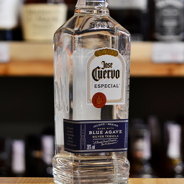 Текила Jose Cuervo Especial Silver 0,7л 38% Текила сильвер в GRADUS.MARKET. Тел: 063 6987172. Доставка, гарантия, лучшие цены!, фото2