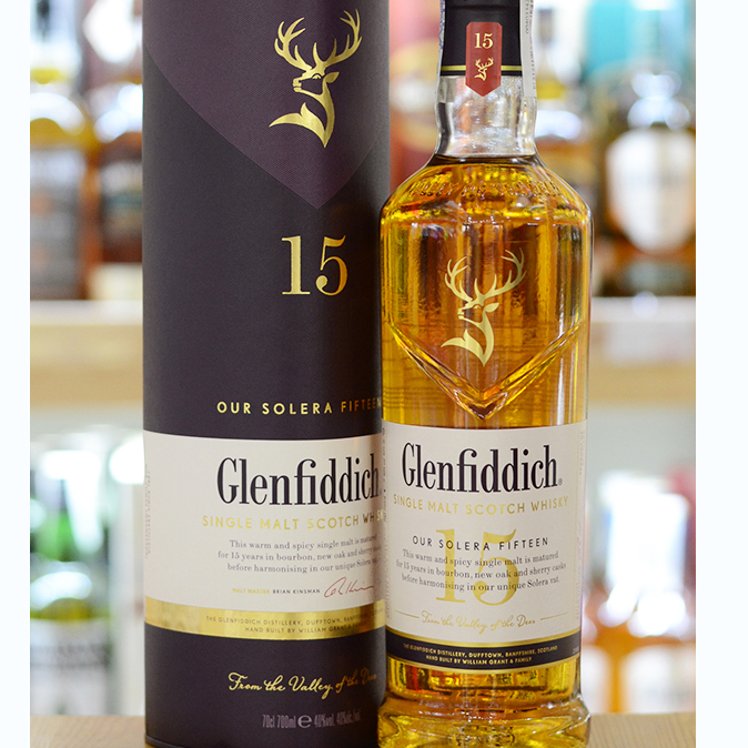 Віскі односолодовий Glenfiddich 15 років витримки 0,7 л 40% Односолодовий віскі на GRADUS.MARKET. Тел: 063 6987172. Доставка, гарантія, кращі ціни!, фото2